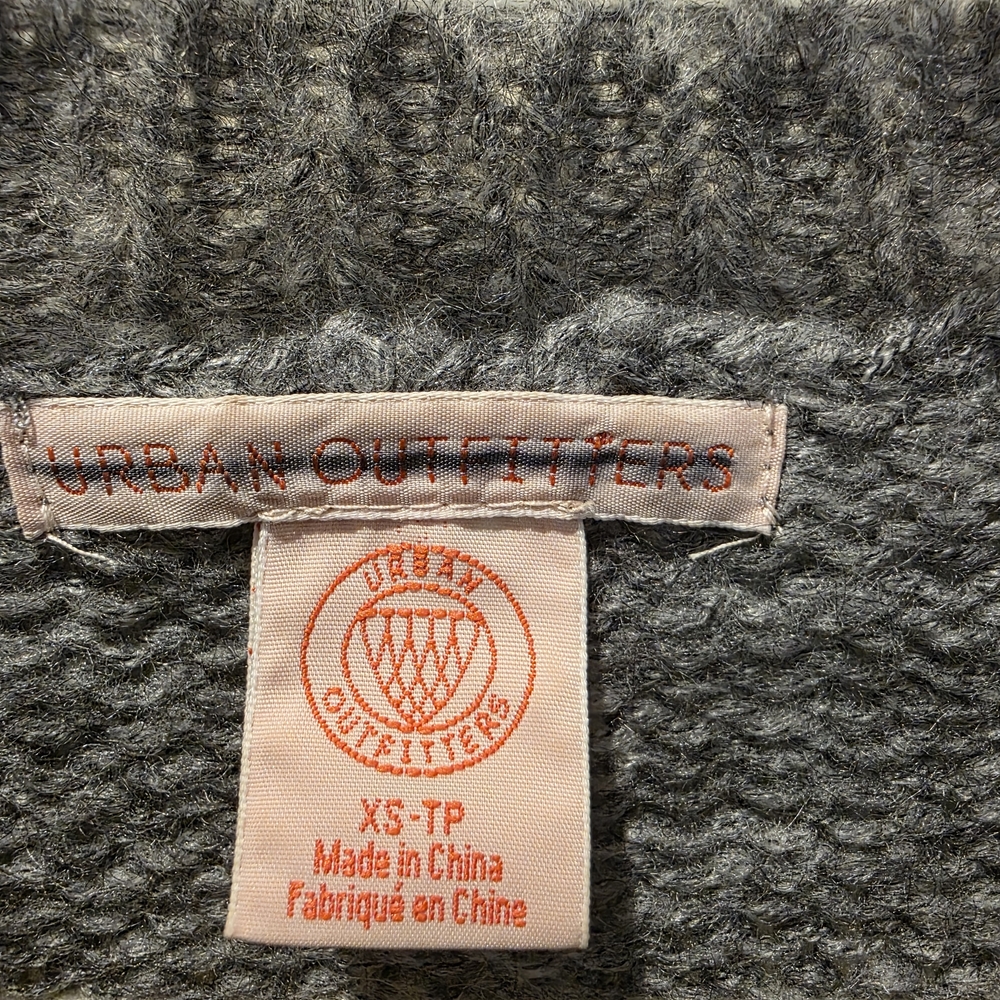 Urban Outfitters Womens Striped Boyfriend Sweater Oversized Gray Green XS Preppy - Picture 5 of 7